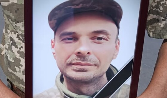 Сьогодні Сумська громада попрощалась з Героєм Леонідом Леоненком