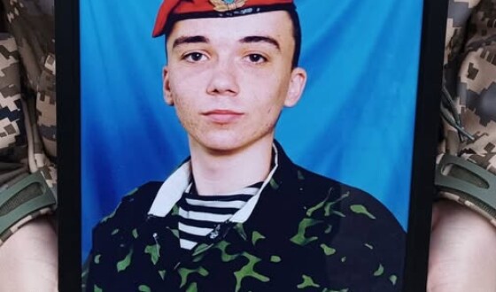 Сьогодні Сумська громада попрощалась із Героєм Юрієм Ситниковим