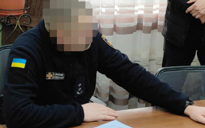 Судитимуть посадовців ДСНС, які закупили дві тисячі планшетів за завищеними цінами