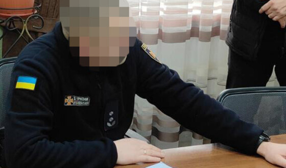 Судитимуть посадовців ДСНС, які закупили дві тисячі планшетів за завищеними цінами