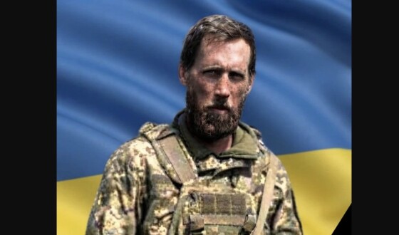 Сьогодні, 4 жовтня, Львівщина прощається із двома Героями