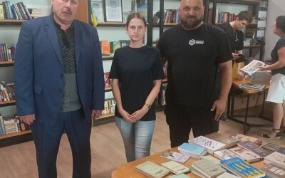 АБН передав тематичну літературу до Одеської обласної наукової бібліотеки ім. М.Грушевського