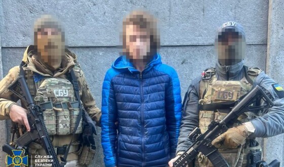 СБУ затримала інформатора фсб, який наводив російські удари по позиціях українських дронарів у Костянтинівці