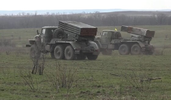 Західні військові експерти фіксують звіти ОБСЄ про російську техніку на Донбасі