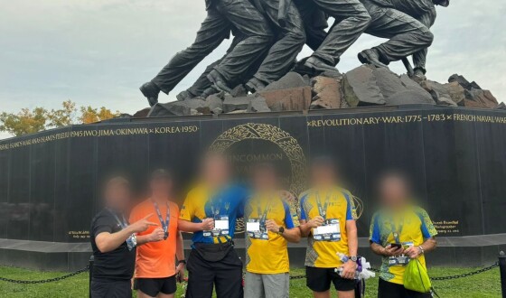 Українські воїни-розвідники подолали марафон морської піхоти США