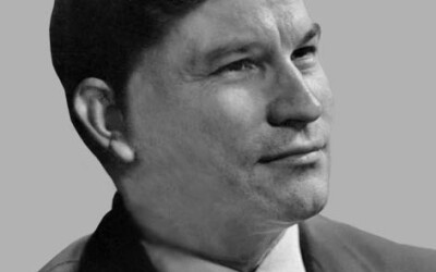 Олександр Ковальов – скульптор (110 років тому)