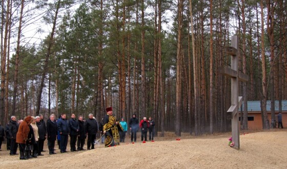 На Чернігівщині вшанували близько семи тисяч жертв Корюківської трагедії