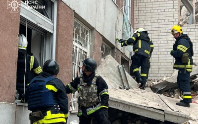 У Чернігові станом на 16.40 загинуло 17 людей, у тому числі 2 померли в лікарні