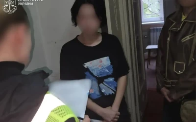 17-річну дівчину, яка вбила двох військовослужбовців, взято під варту