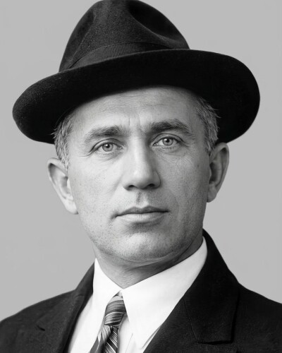Олександр Брижаха – хоровий диригент, музичний діяч (130 років тому)