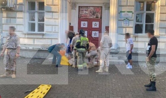 Українське НЛО (насправді &#8211; дрон-камікадзе) атакувало штаб російського флоту в Севастополі
