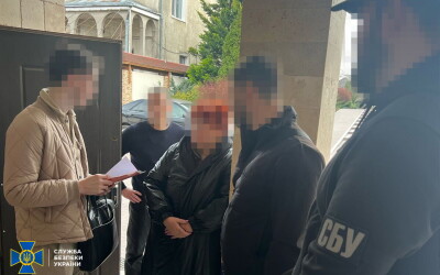 Посадовці Одеської міськради розкрали майже 50% бюджетних коштів, виділених на поховання українських воїнів