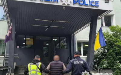 Вдарив 20 разів ножем колишню: поліцейські затримали підозрюваного в замаху на вбивство