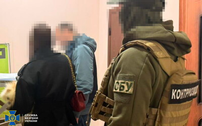 СБУ та Нацполіція викрили шахрайський кол-центр, який видурював кошти в українських військових