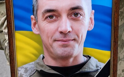 Сьогодні, 31 липня, Сумська громада попрощалася з трьома Захисниками України