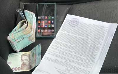 ДБР викрило правоохоронця, який перевозив дезертирів та ухилянтів до кордону з Молдовою