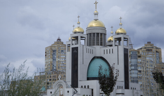 Російський дрон пошкодив Патріарший собор Воскресіння Христового в Києві