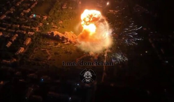 Підтверджено: у ніч 4 липня близько 21:30 в окупованому росіянами місті Макіївка Донецької області вибухнули російські склади