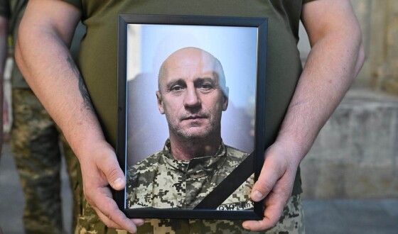 Прикордонники попрощалися із полеглим Героєм Ігорем Окісом