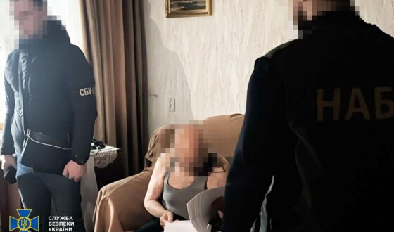 СБУ та НАБУ викрили керівництво оборонного заводу, яке розкрадало державні кошти на закупівлях броні для танків ЗСУ