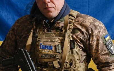 Вчора, 7 травня, на Рівненщині провели останньою земною дорогою Героїв Ярослава Берника, Олександра Миколайчука, Віталія Колпакова, Анатолія Токаря та Василя Павлюка