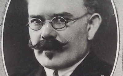 Олександр Крупський – акушер-гінеколог, професор, член УЦР (150 років тому)