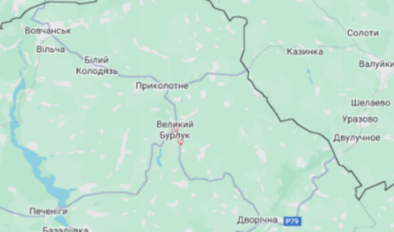 росія вдарила по житлу у Великому Бурлуку: з-під завалів дістають людей