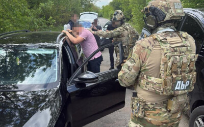 На Закарпатті адвокат вимагав гроші у військового: 9 тисяч доларів за «зняття з розшуку»