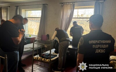 На Житомирщині правоохоронці викрили схему постачання та розповсюдження наркотиків у виправній установі