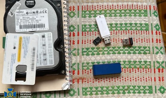 СБУ та Нацполіція викрили масштабну схему втечі ухилянтів за кордон: проведено майже 100 обшуків