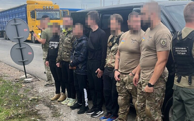 Столичний поліцейський перевозив «ухилянтів» до кордону під виглядом спецпризначенців