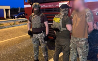 На Одещині троє ділків організували трансфер за кордон «під ключ»