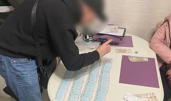 На хабарі у 500 тис. грн затримано посадовця столичного комунального підприємства