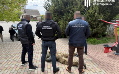 На Тернопільщині ДБР затримало військовослужбовця, який намагався «продати» довідку про непридатність до служби за 25 тис. доларів США