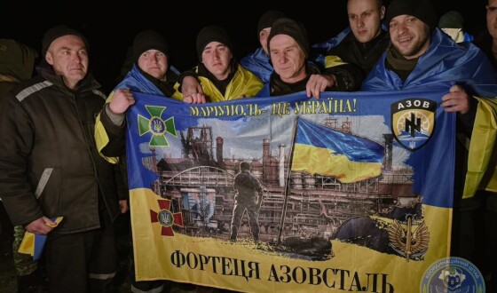 Україна повернула додому ще 100 Захисників з російського полону