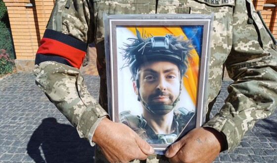 Сьогодні сумська громада попрощалася з двома захисниками України