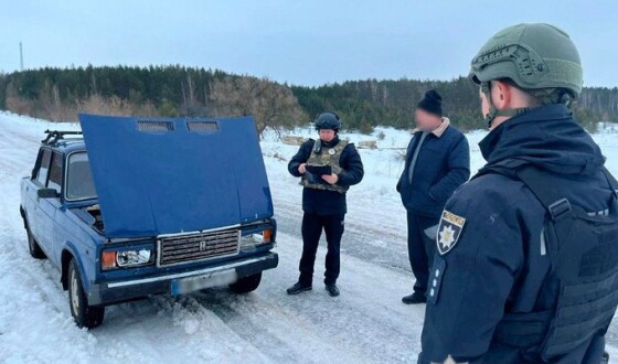 На прикордонні Чернігівщини росіяни атакували цивільну автівку з людьми