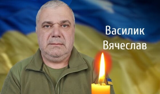 Сьогодні, 27 серпня,  Буковина прощається з Героями Вячеславом Василиком і Миколою Данілейком