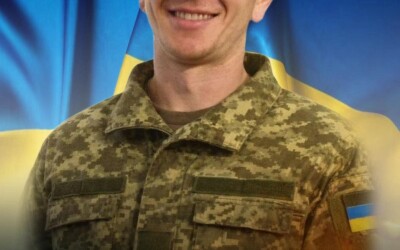 Вчора, 25 березня, на Рівненщині попрощались із Героями Ростиславом Кривком, Дмитром Бруєм і Василем Віннічуком