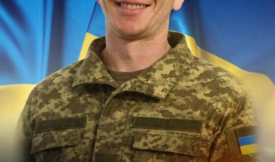 Вчора, 25 березня, на Рівненщині попрощались із Героями Ростиславом Кривком, Дмитром Бруєм і Василем Віннічуком