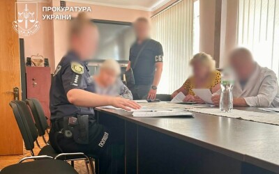 Директор та 5 працівників медзакладу преміювались за неіснуючу паліативну допомогу