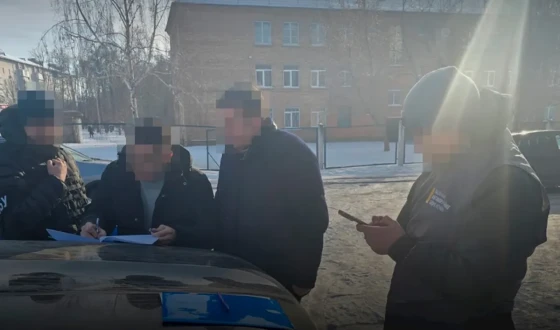 Нардеп та депутат облради організували схему заволодіння врожаєм соняшника та кукурудзи державних установ