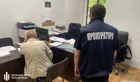 ДБР повідомило про підозру двом директорам держлісгоспів на Львівщині, які санкціонували вирубку дерев на мільйони гривень