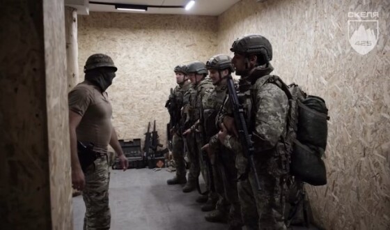 Штурмові полки Сухопутних військ отримали розпорядження головнокомандувача Збройних Сил України Михайла Драпатого про призупинення поповнення людьми