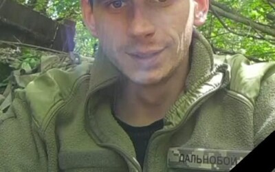 Вчора, 1 липня, Рівненщина попрощалася з героями Романом Кравчуком, Русланом Карповичем і Леонідом Гелешком