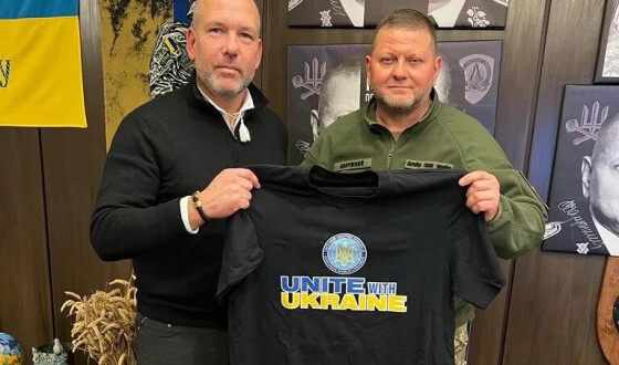 Президент СКУ зустрівся з Залужним
