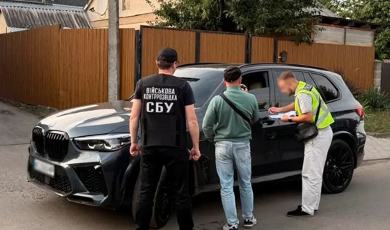 У Сумах поліцейські викрили підприємця, який нажився на прикордонниках на майже 4 мільйони гривень