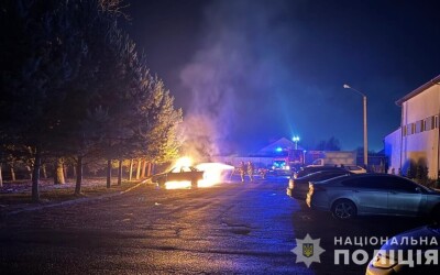 Нацполіція викрила агента рф, який з в’язниці координував підпали автомобілів силовиків