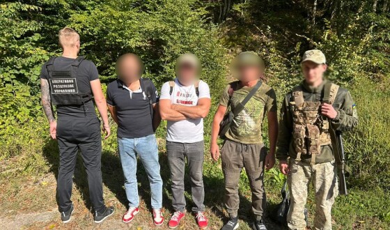 Майже шість десятків чоловіків намагались незаконно перетнути кордон упродовж вихідних