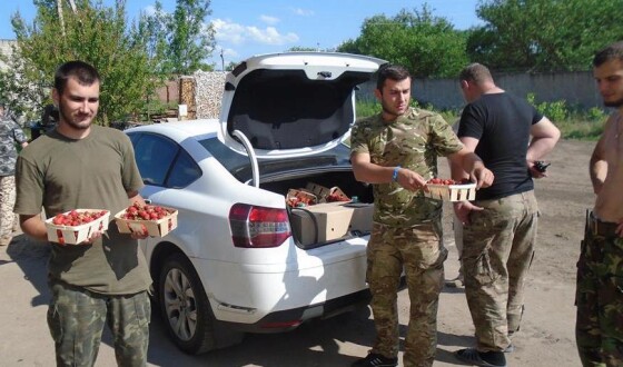 Волонтери з Полтави відвезли допомогу для 30-ї механізованої бригади